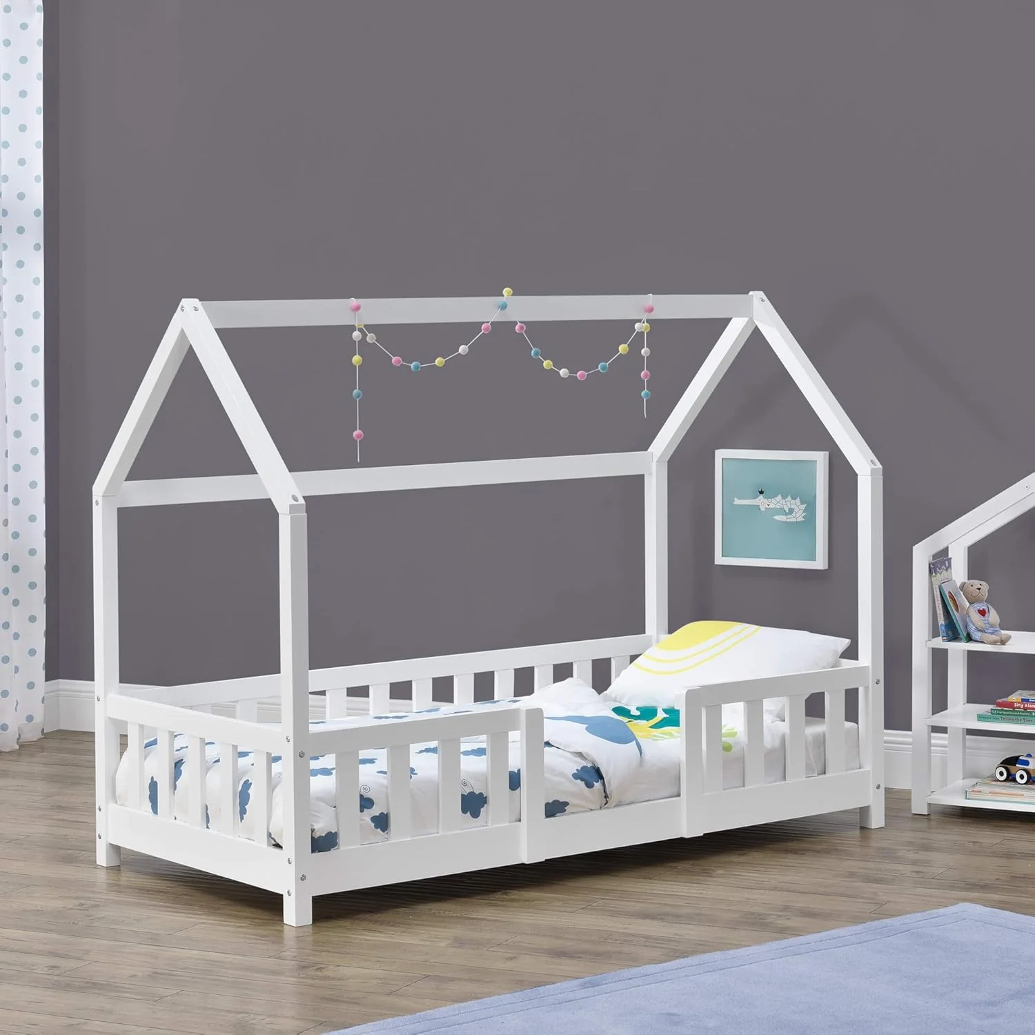 [en.casa] Letto per bambini Sisimiut a capanna 80 x 160 cm con protezione anticaduta letto in legno per bambini letto a terra rete a doghe in legno di pino Bianco opaco