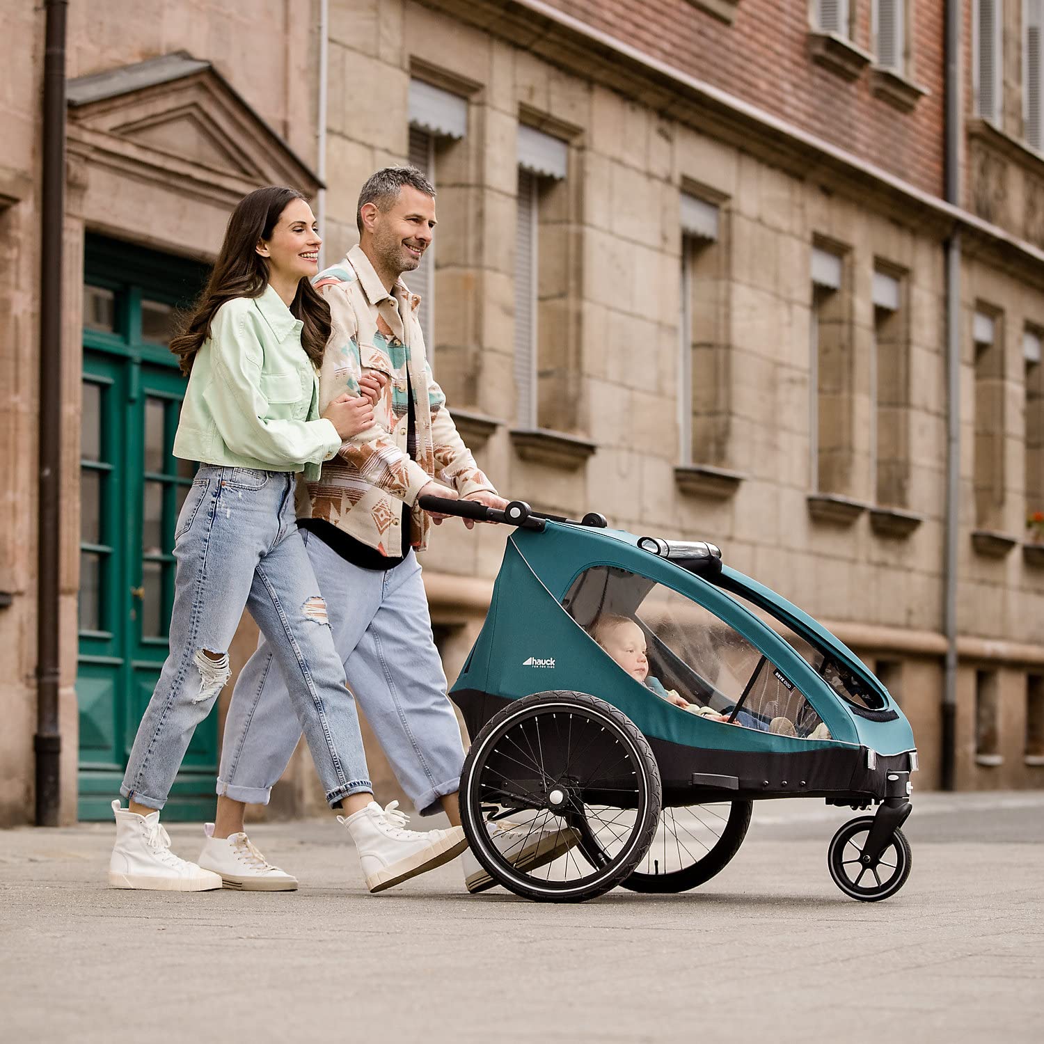 hauck Fahrradanhänger & Kinderwagen Dryk Duo Plus mit Federung, für 2 Kinder (6-48 Monate), inkl. Deichsel, Buggyrad, Fahne und LED Licht, Faltbar, Höhenverstellbar, XL Kofferaum (Dark Green)
