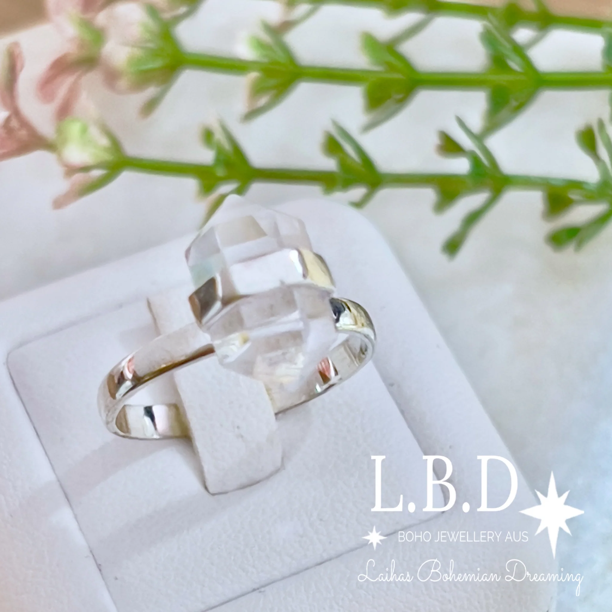 Laihas Crystal Kindness Clear Quartz Ring