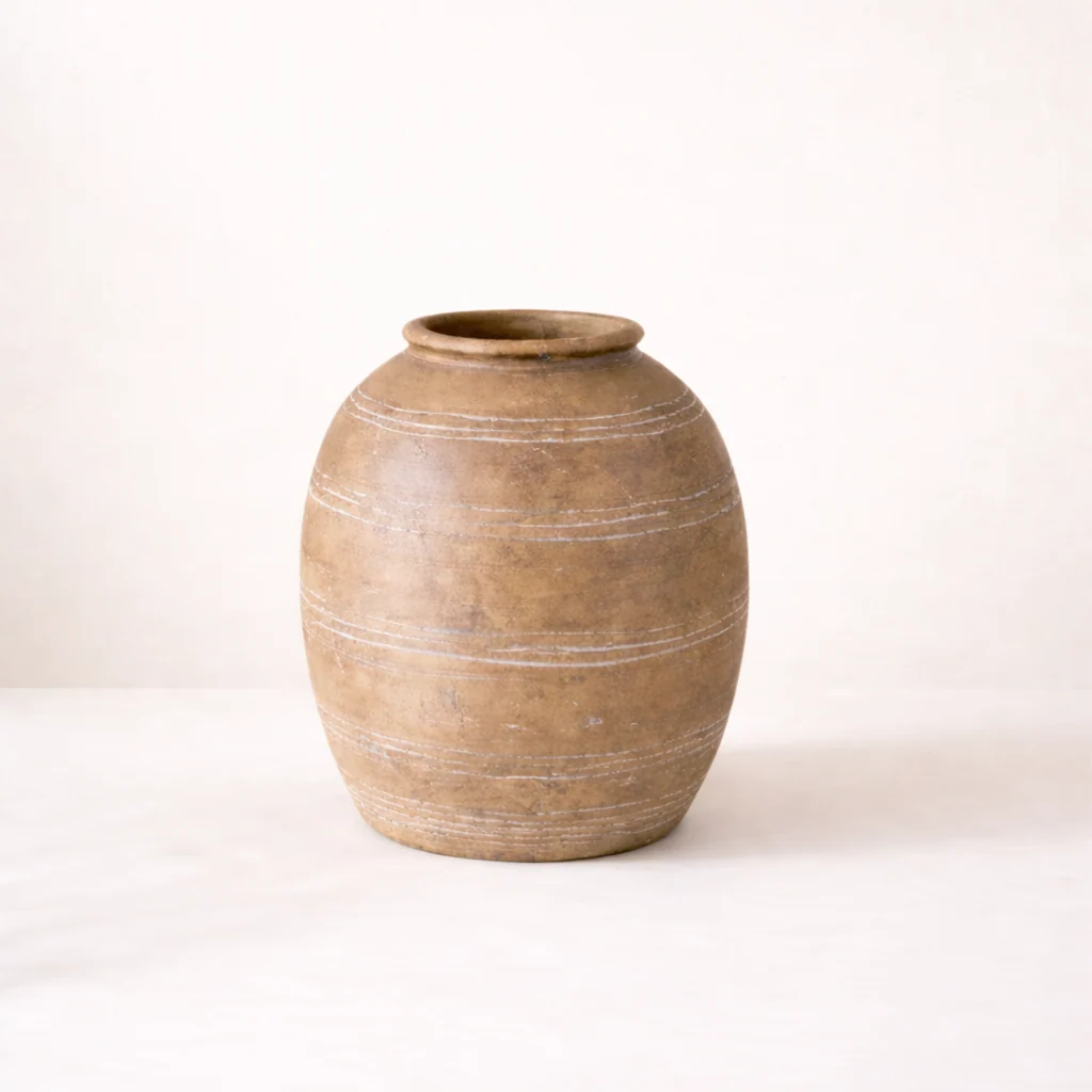 Brown Terracotta Line Vase