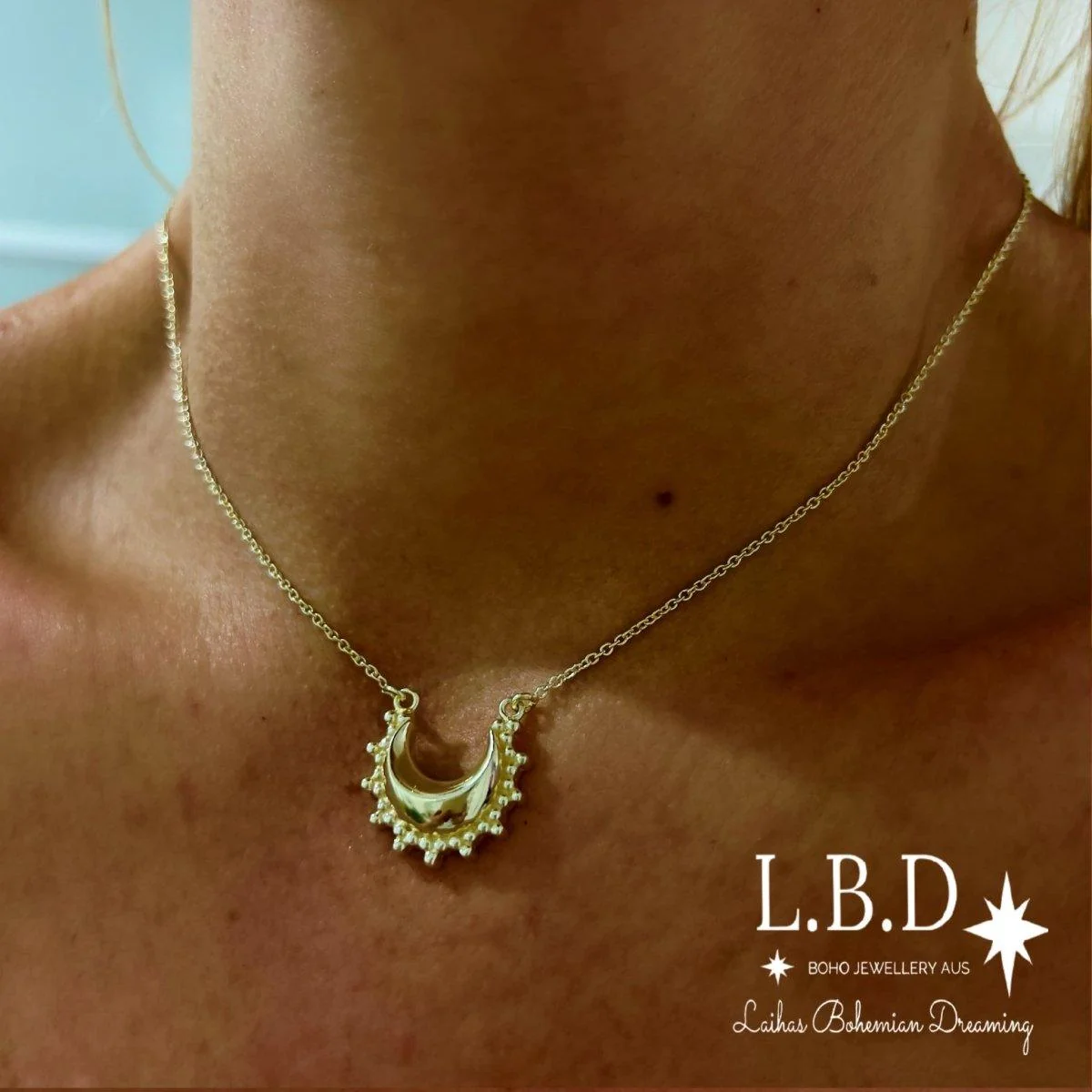 Laihas Prestige ‘Tammie�?Goddess Crescent Moon Boho Necklace-Gold