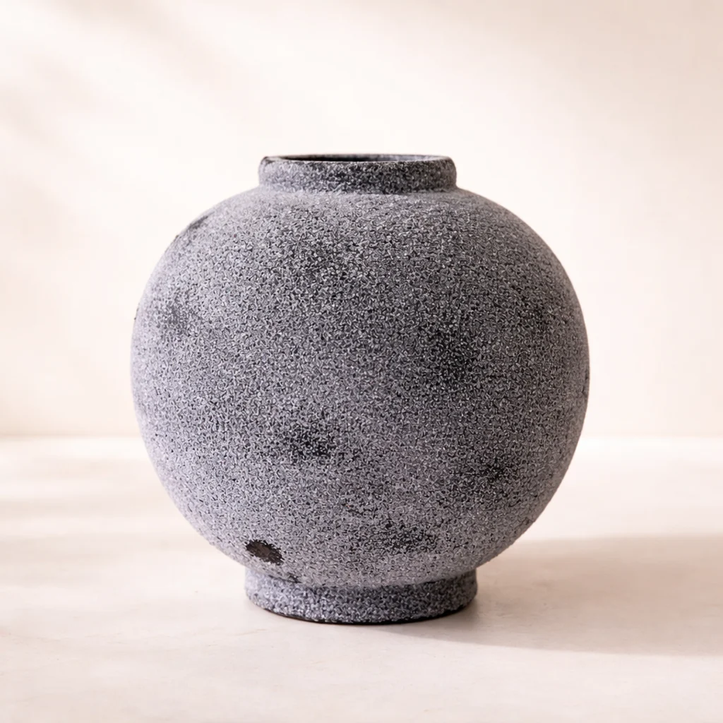 Chios Black Round Vase Pot