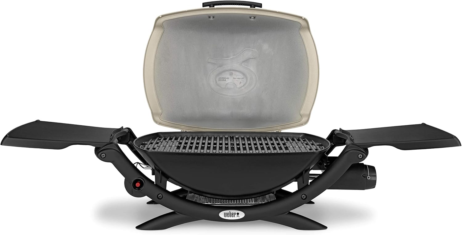 Weber Q2000 Gasgrill, 54 x 39cm Grillfäche, portabler BBQ Grill, 1 Brenner, mit ausklappbaren Seitentischen, 2-geteilter porzellanemaillierter Guss-Grillrost - Titanium (53060079)