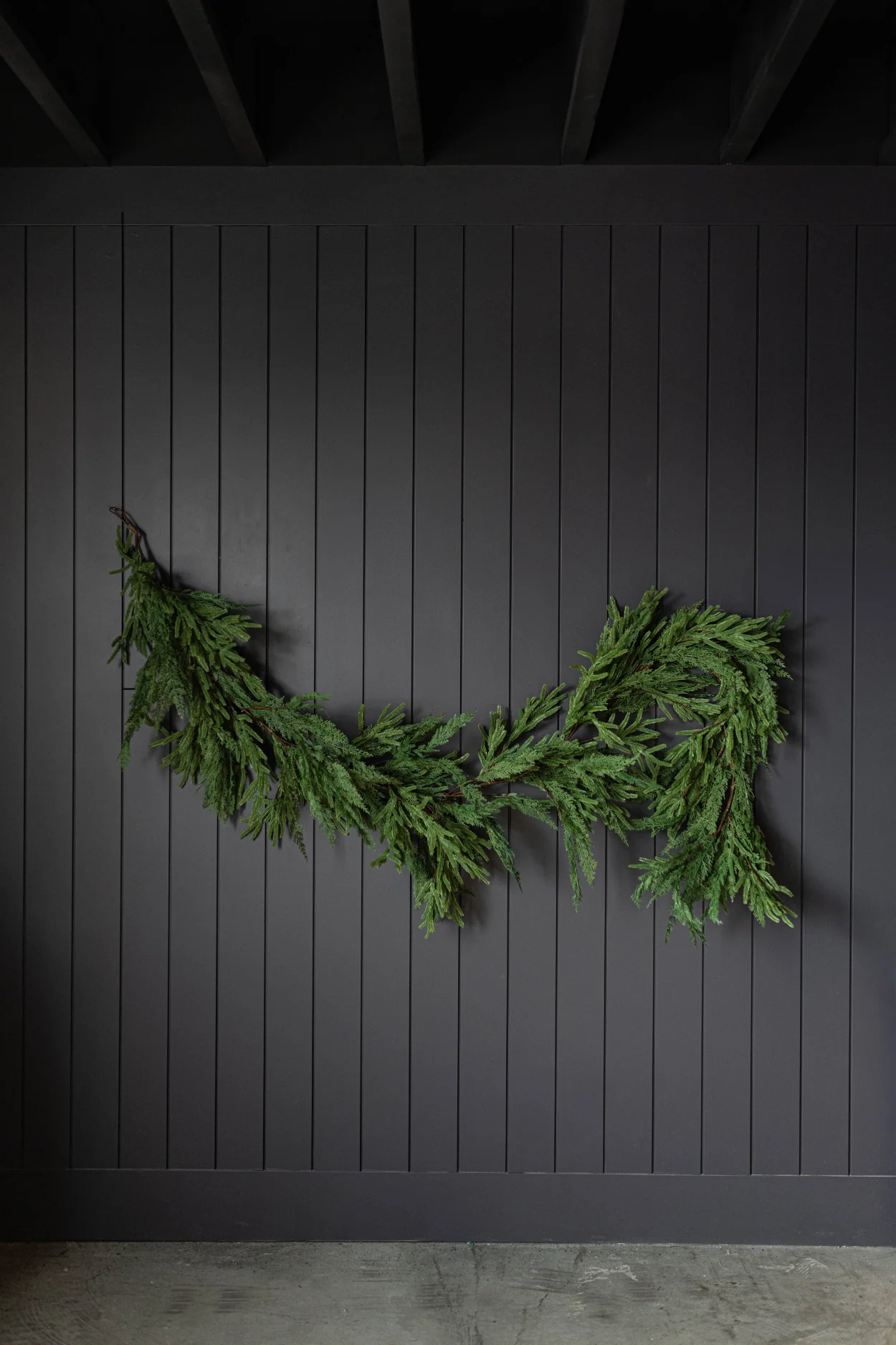 Norfolk & Cypress Mixed Real Touch Garland - 9 Ft