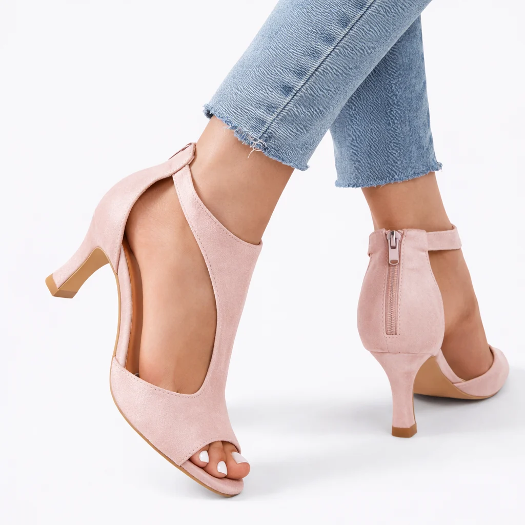 Women��s Heeled Sandals Cushioned Footbed Elegant Cut-Out Design