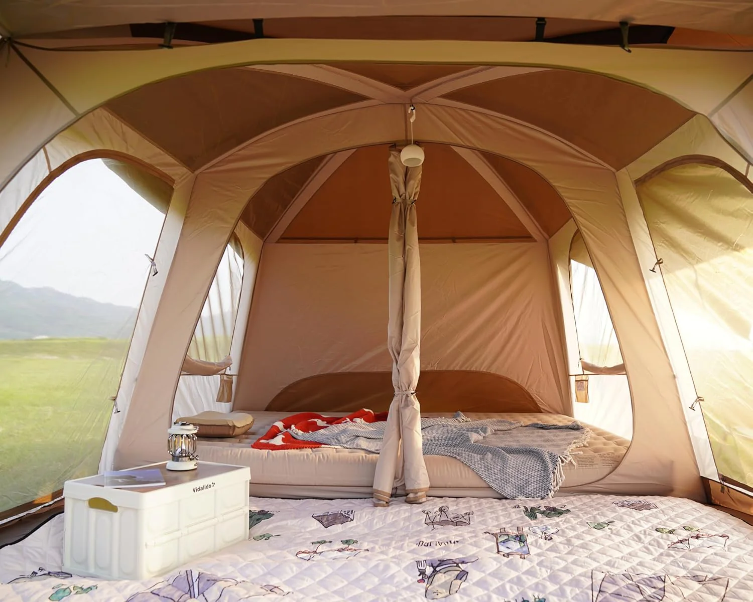 8 to 10 Person Camping Tent Large Waterproof Family Cabin Tent