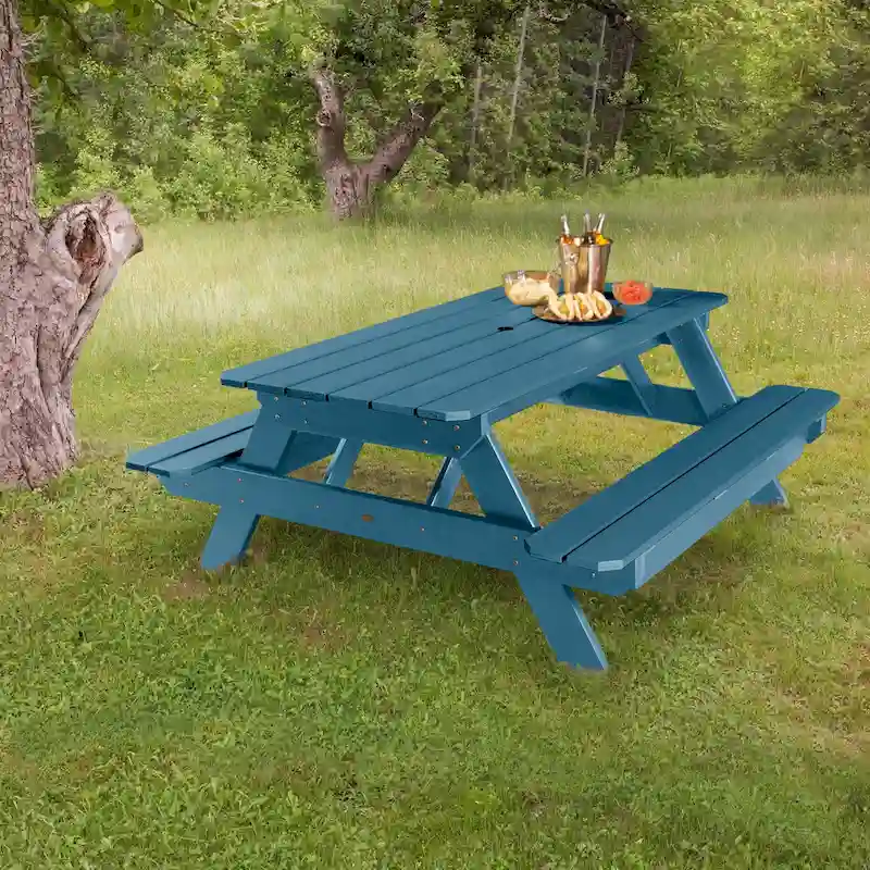 HIGHWOOD Eco-friendly Picnic Table