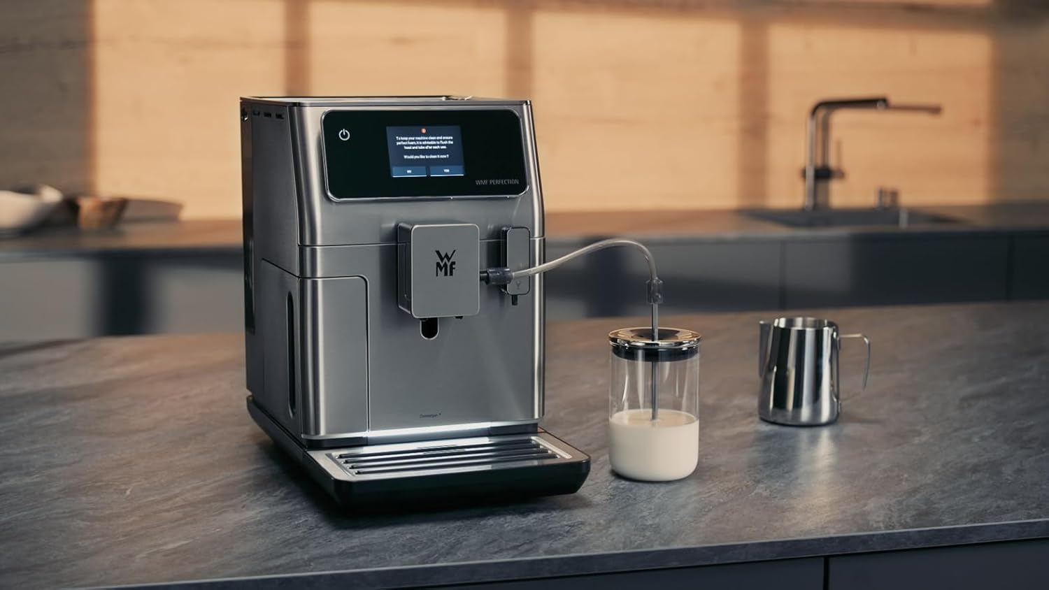 WMF Perfection 640 Kaffeevollautomat mit Milchsystem, 16 Getränkespezialitäten, Double Thermoblock, Edelstahl-Mahlwerk, Nutzerprofil Speicherung (640: WMF Perfection 640 mit Milchsystem)