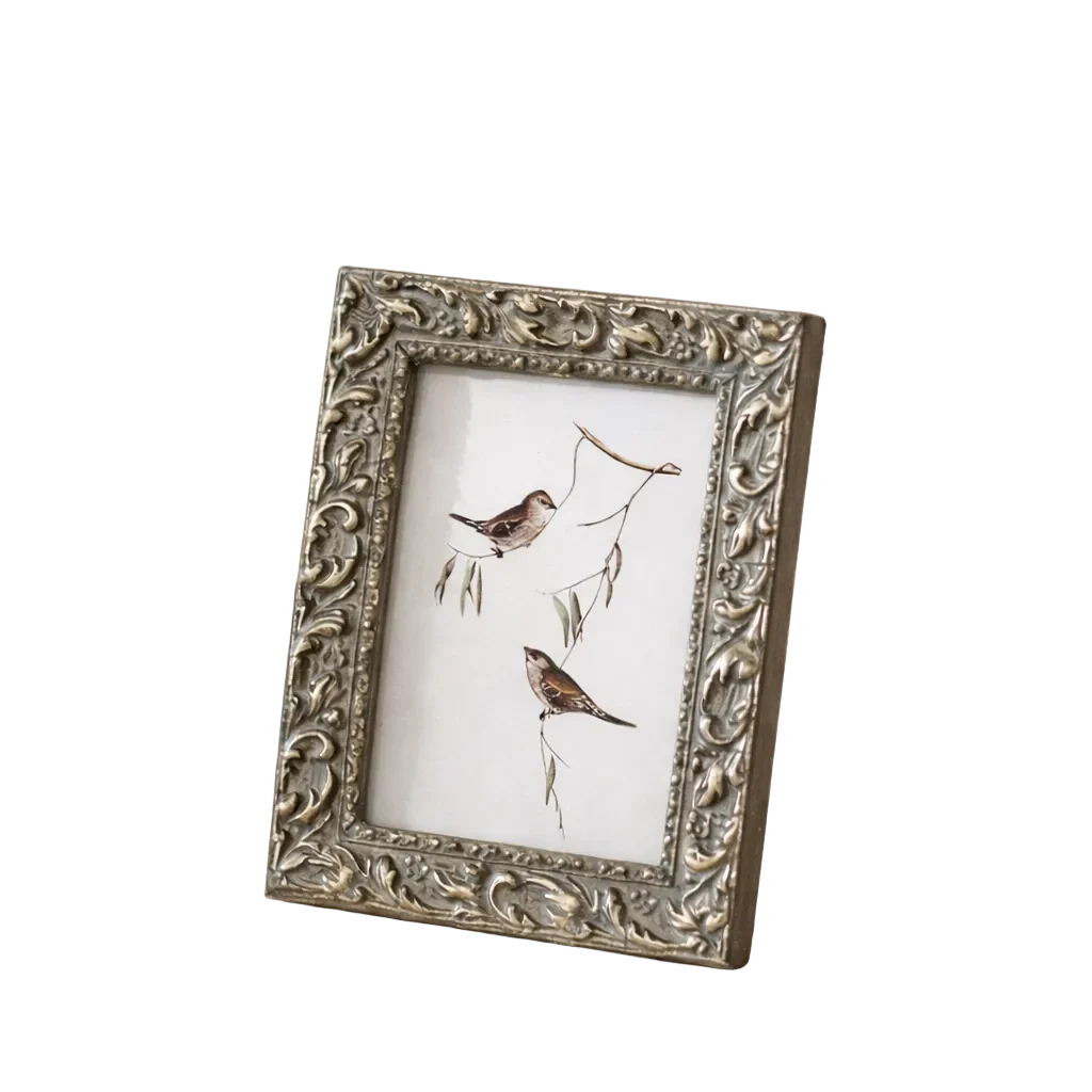 Antique Inspired Carved Photo Frame