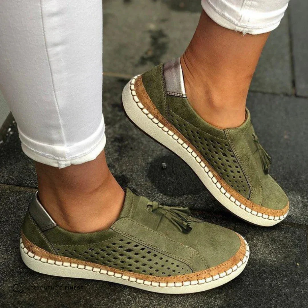 Women��s Slip-On Sneakers Lightweight Breathable Comfort