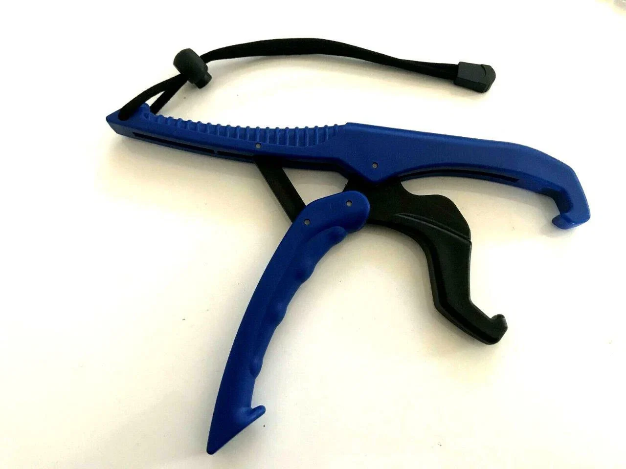 ?? Fish Lip Gripper Set �C 2 Pack  Fishing Fish Holder with Wrist Lanyard | For Australian Waters