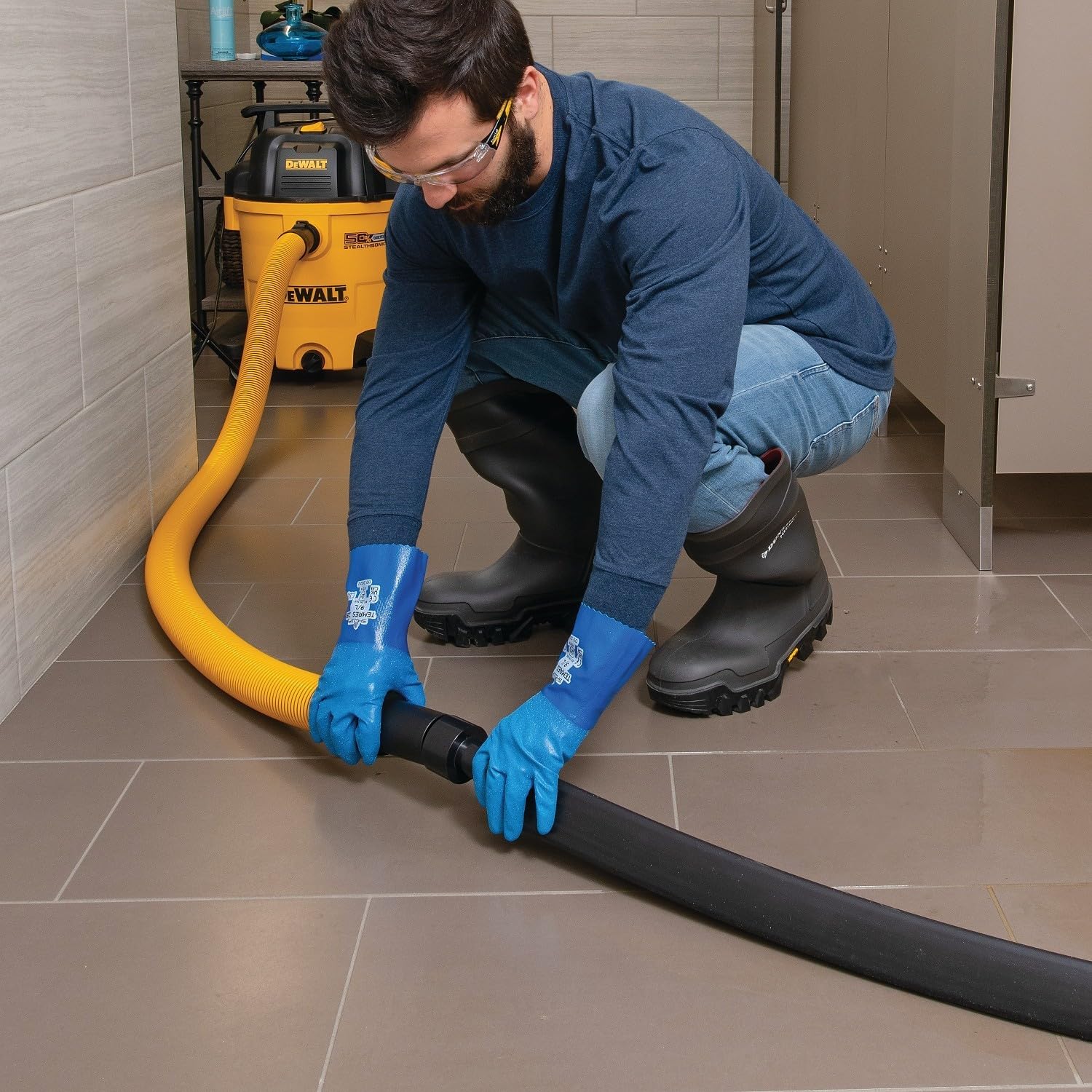 PIG Water Vacuum Barrier for Basement Flooding and Pressure Washing Indoor Spaces | Used with Wet/Dry Vacuum | Portable Water Removal | 4