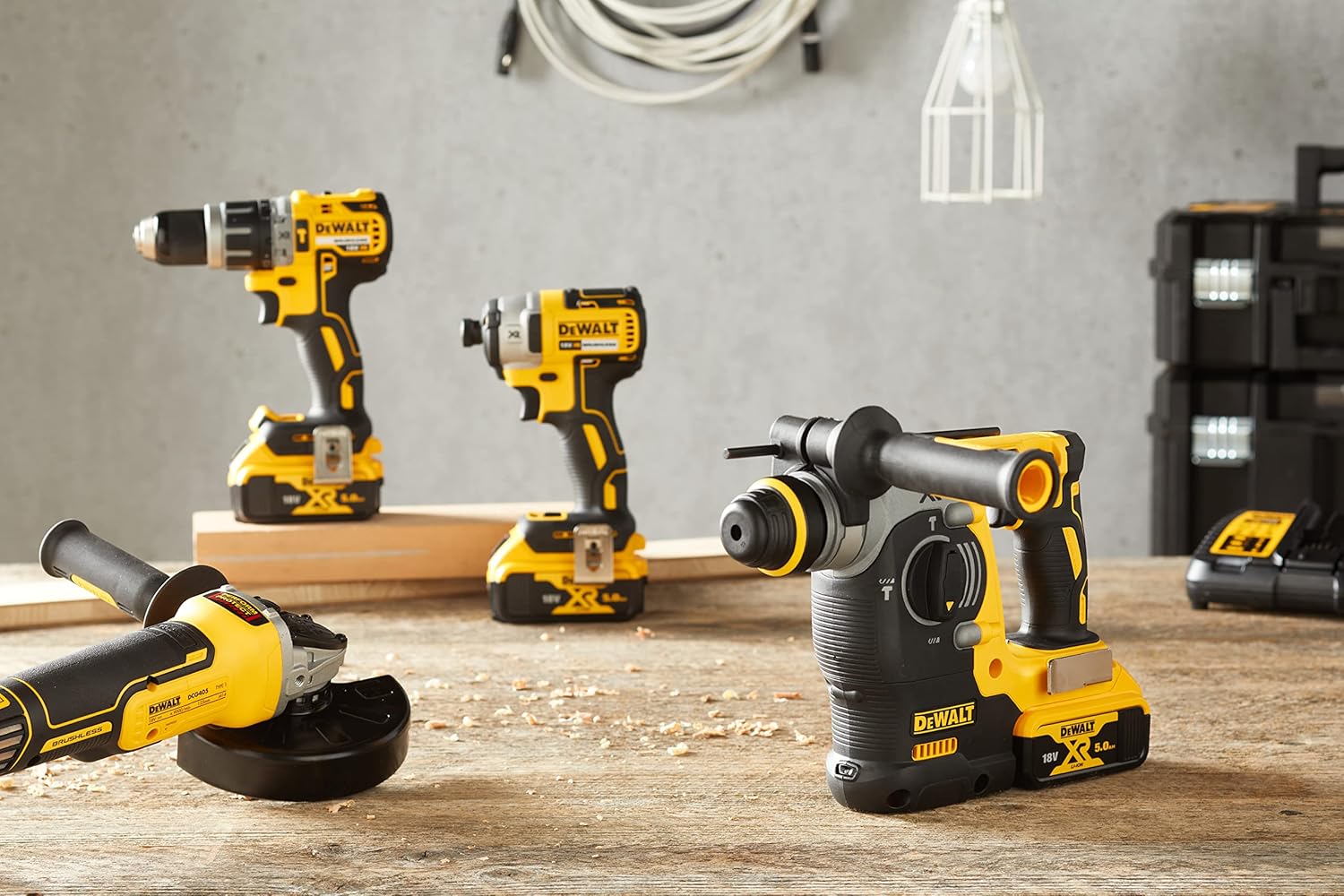 DEWALT XR 18V kit di 4 utensili, DCK422P3T-QW