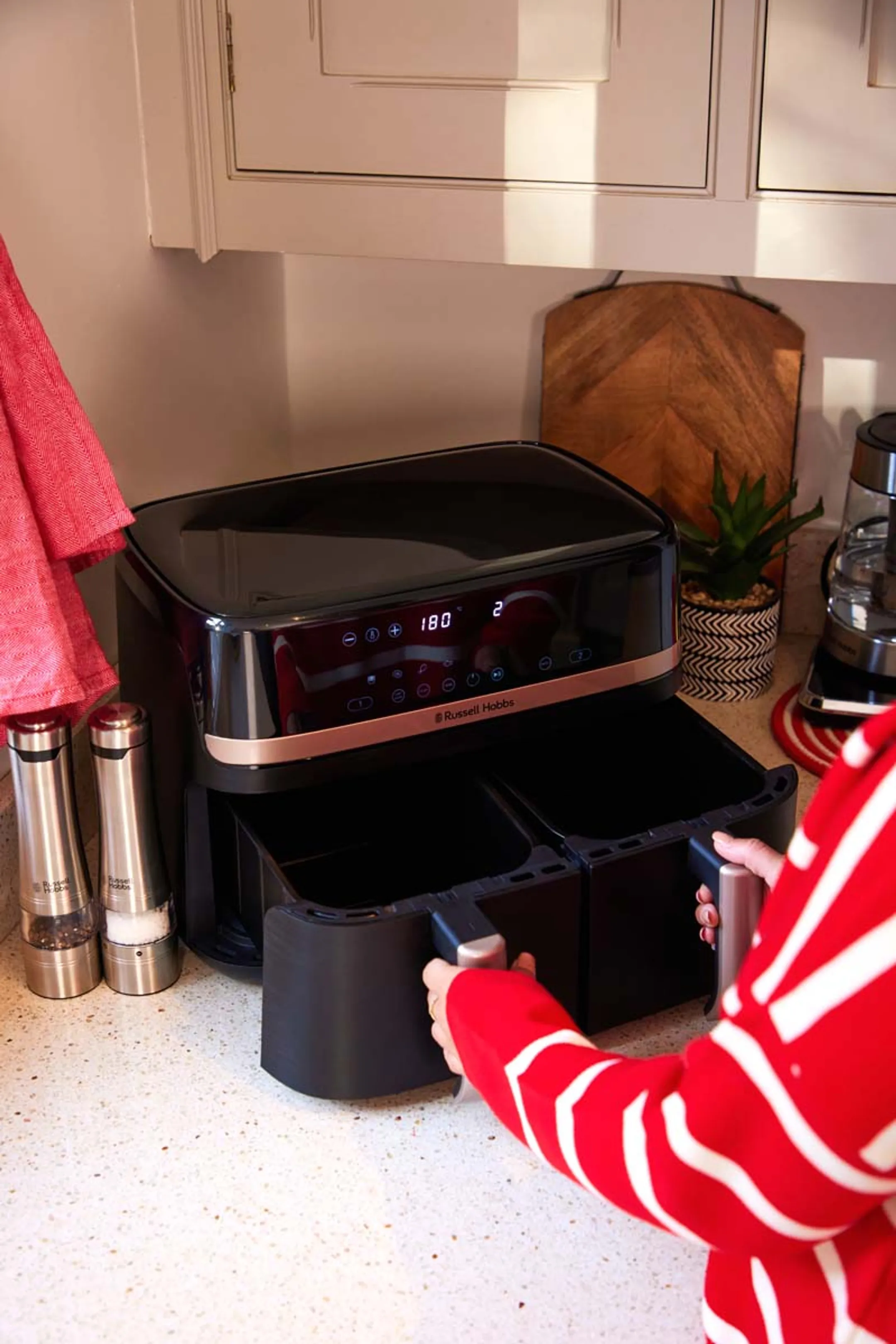 Russell Hobbs  Airfryer Dual Basket 27680-56 - 9L
