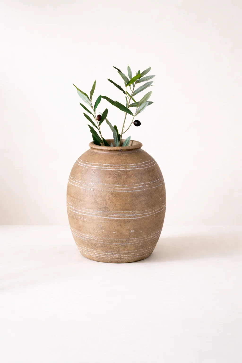 Brown Terracotta Line Vase