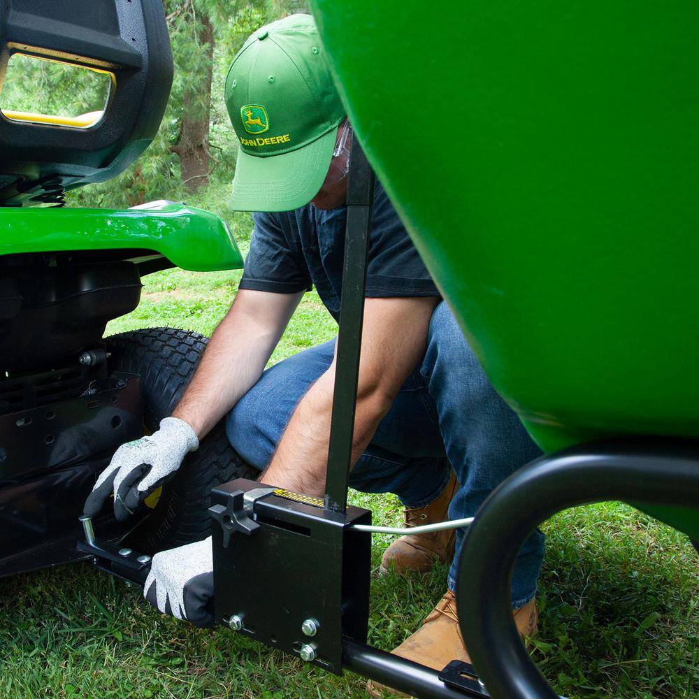 John Deere 175 lb Tow Behind Broadcast Spreader
