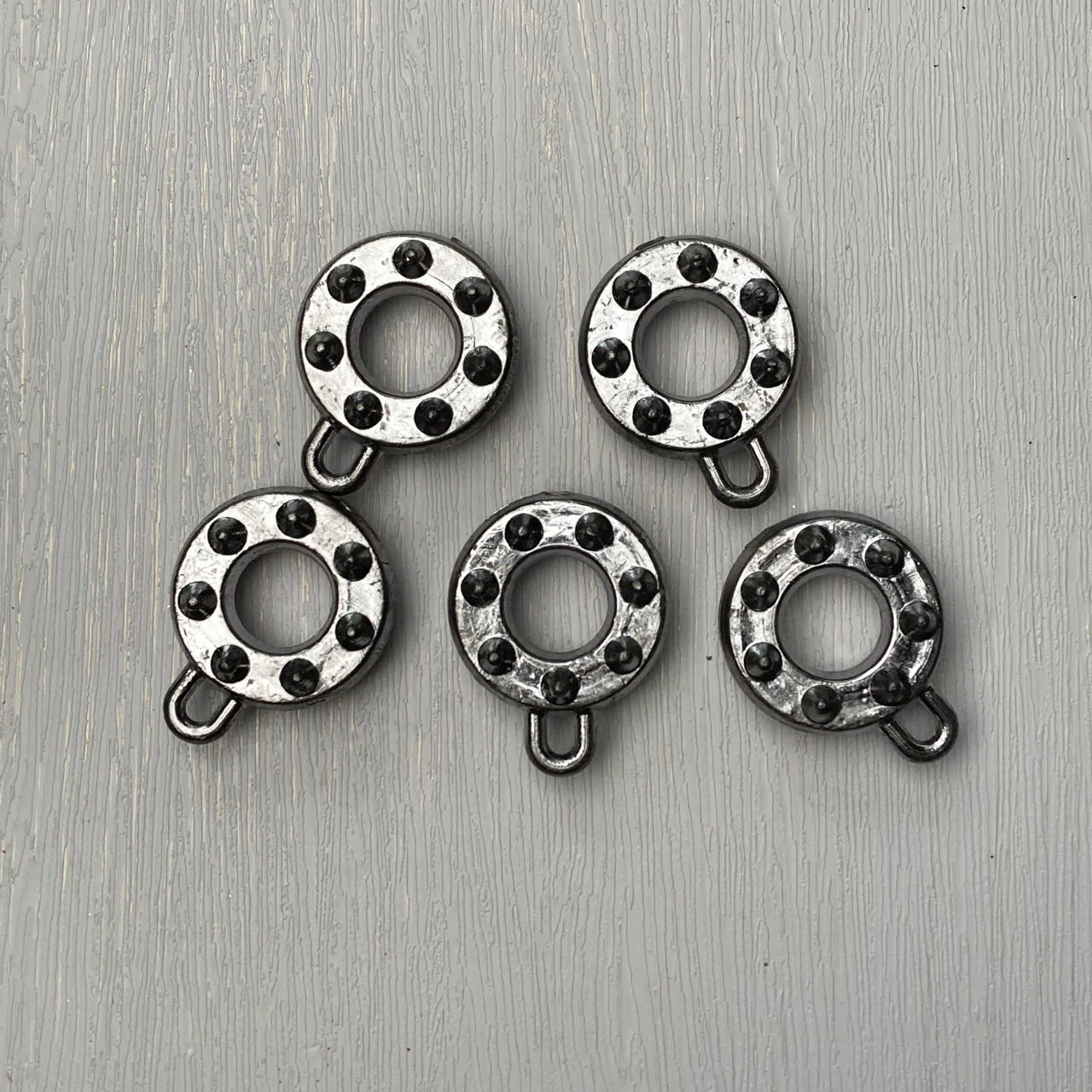 5pcs Surf Disc Claw Sinker 4 Sizes