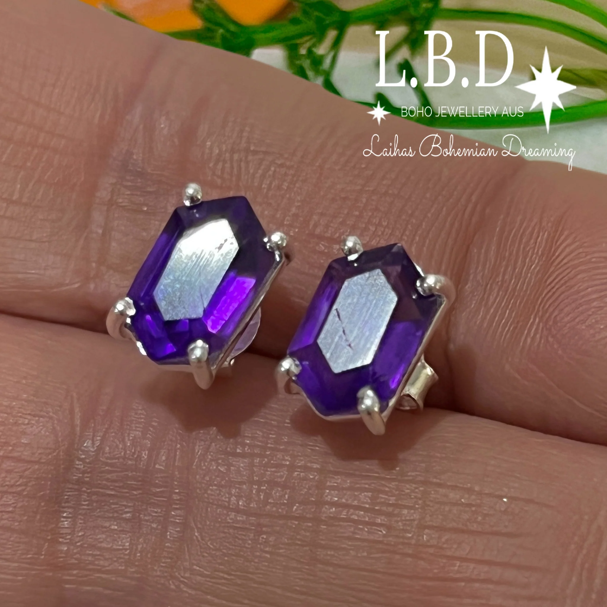 Laihas Hex Crystal Amethyst Stud Earrings