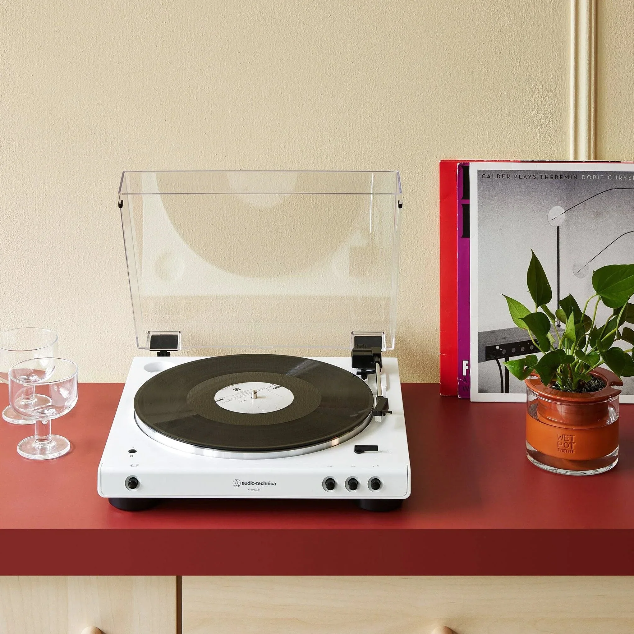 Audio-Technica AT-LP60XBT-WW Bluetooth Turntable