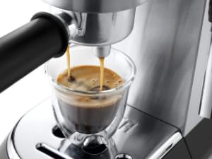 dedica, EC685, cafetera espresso, delonghi