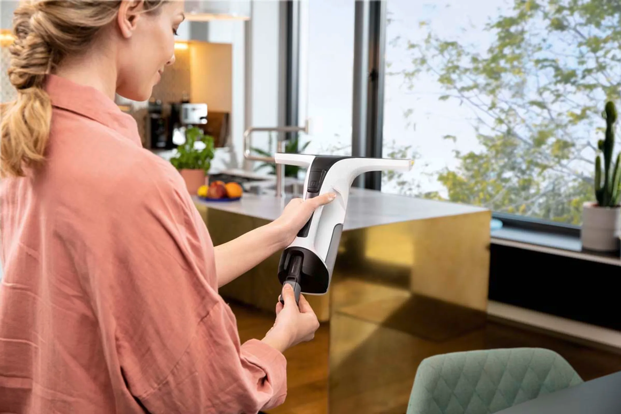 Kärcher Ruitenreiniger WV 4-4 + Battery set