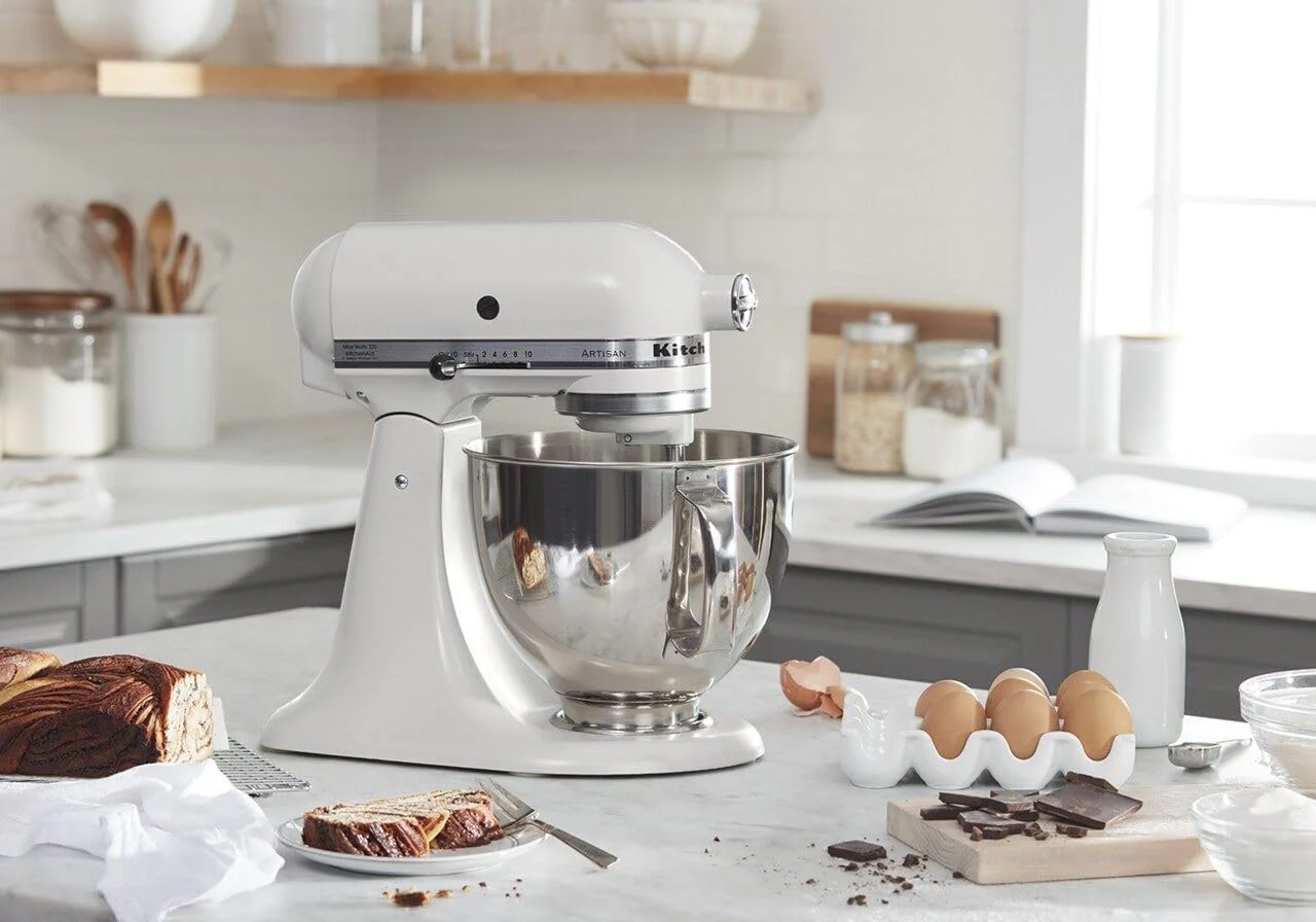 KitchenAid Artisan Series 5 Quart Tilt Head Stand Mixer