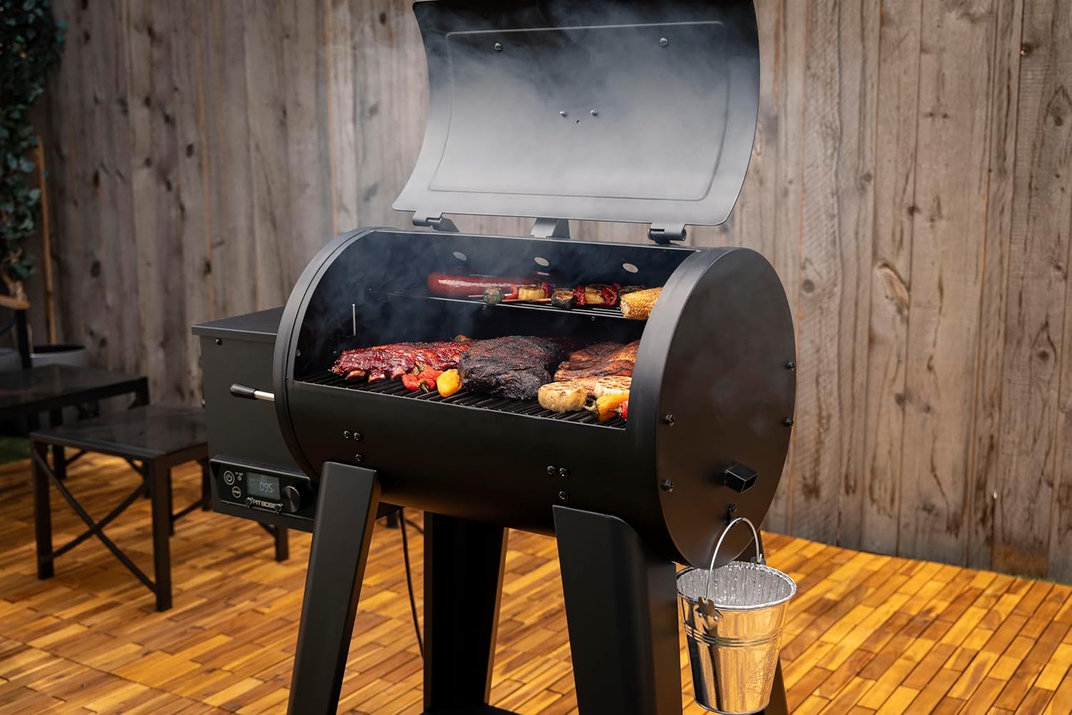 Pit Boss 500FB2 Pellet Grill  Matte Black - 11086