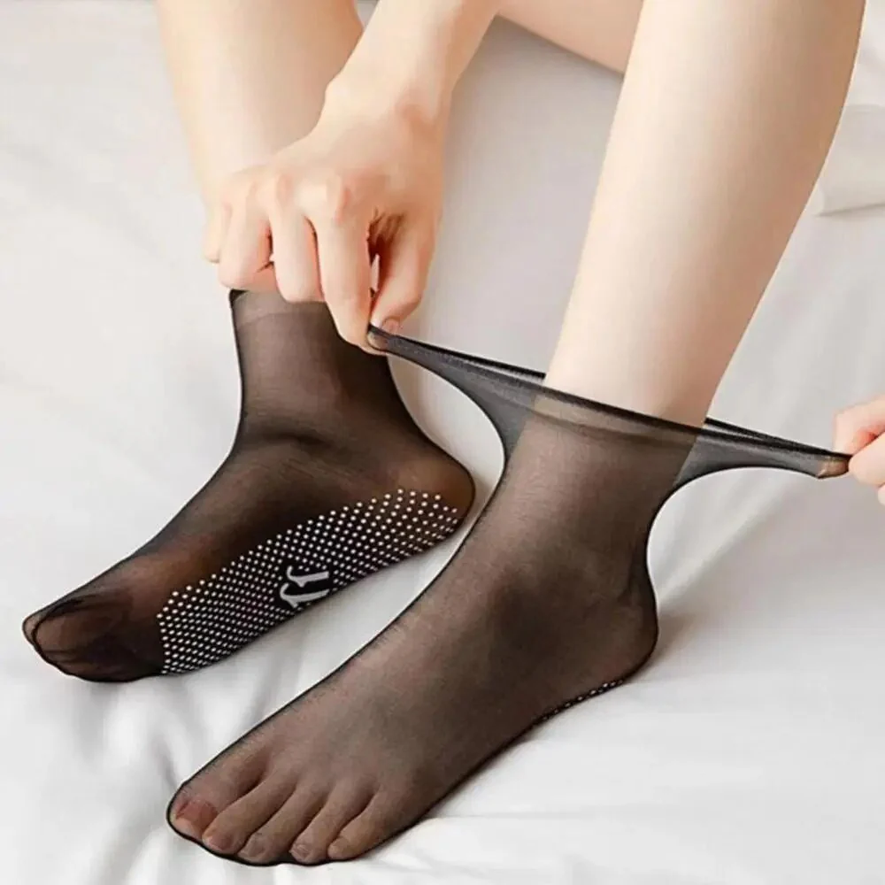 Crystal Socks | Ontdek de vreugde van vrijheid op blote voeten met ultradunne onzichtbare antislipsokken!
