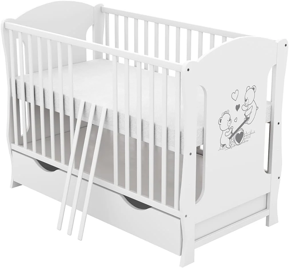 Lettino Baby Delux 60x120 bianco trasformabile in lettino per bambini con cassetto materasso e dondolo con motivo orsetto