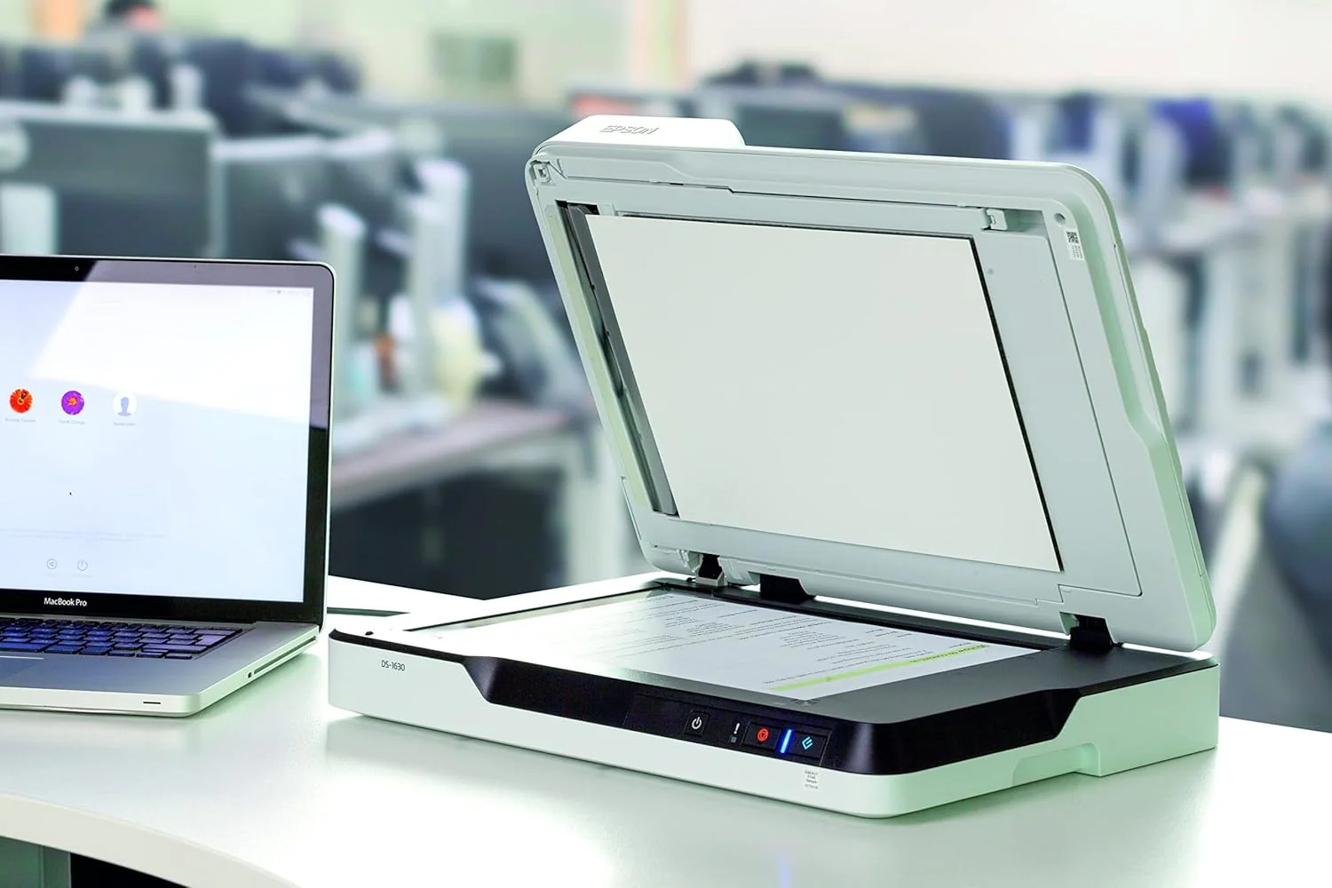 Epson WorkForce DS-1630 DIN A4 Dokumentenscanner (Scanner, kleine Standfläche, Dokumenteneinzug, Duplex, Drei-Pass, 600dpi, USB 3.0)