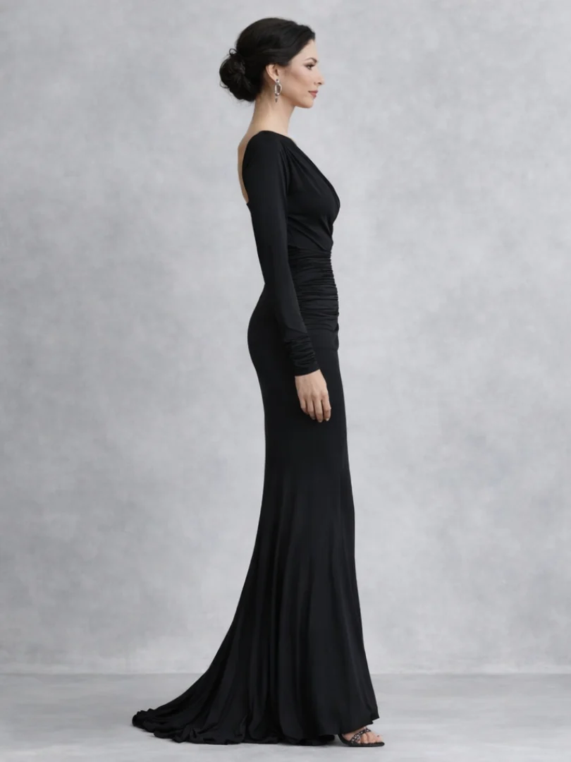 Womena??s Elegant One Shoulder Maxi Dress with Ruched Design