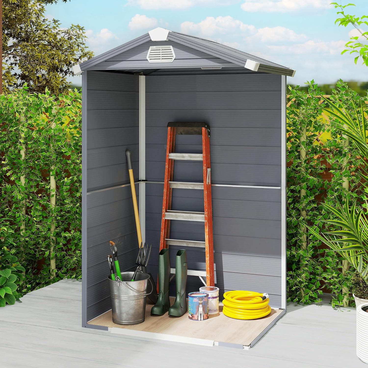 Outsunny Gerätehaus 1,1m², Geräteschuppen mit Satteldach, 133 x 102 x 208 cm, Kunststoff Gartenchuppen mit Abschließbar Tür Belüftungsöffnung Fenster Fundament, Gartenhaus für Garten Dunkelgrau