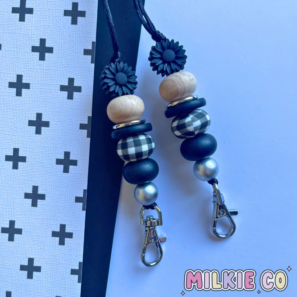 Midnight Bloom Beaded Keychain