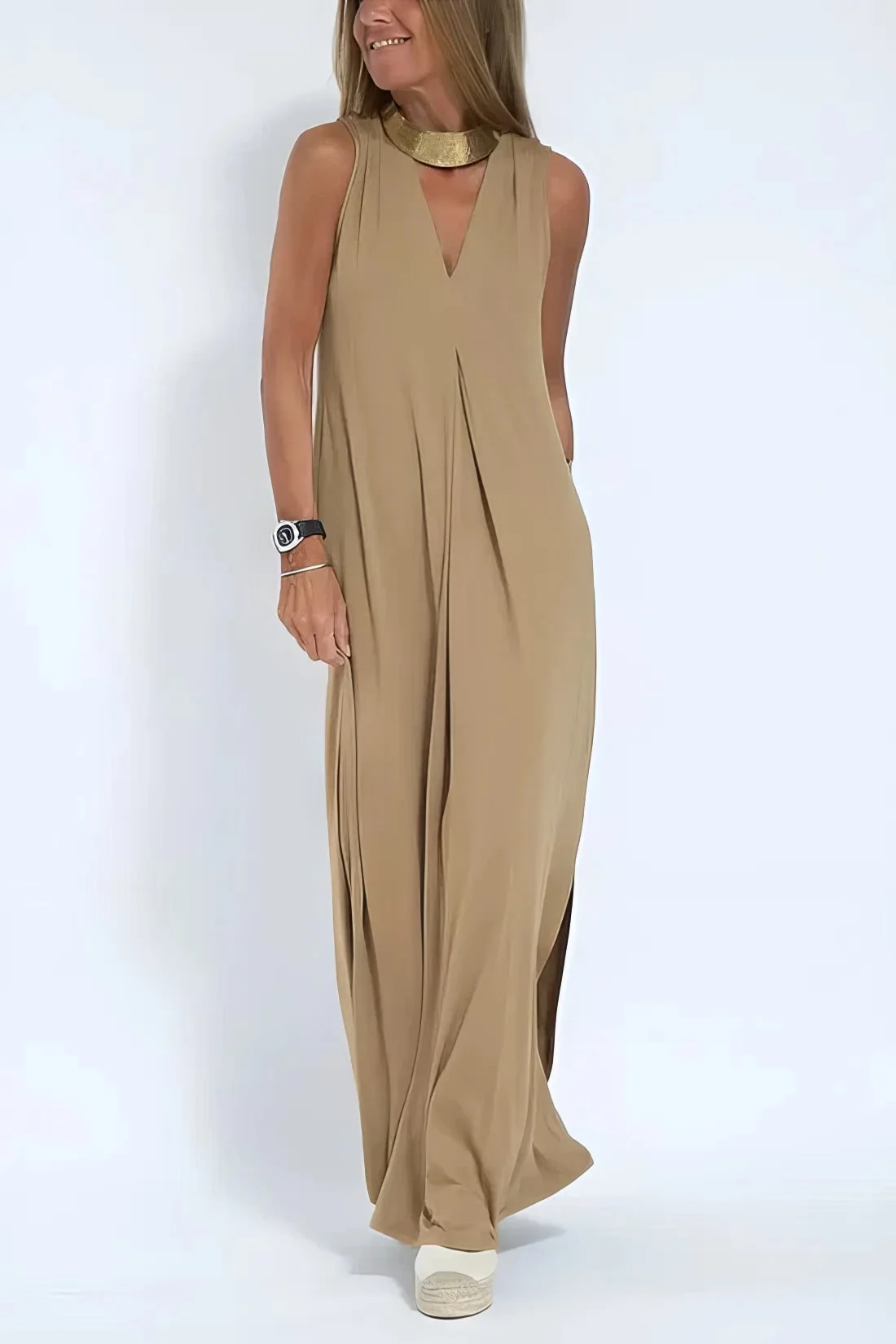 Womena??s Elegant Maxi Dress Flowing Silhouette for Timeless Style