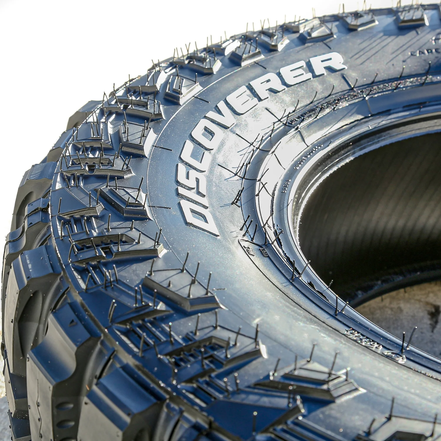 Set of 4 Cooper Discoverer STT Pro 285/75R16 126/123Q E 10 Ply m/t mud Light Truck Tires
