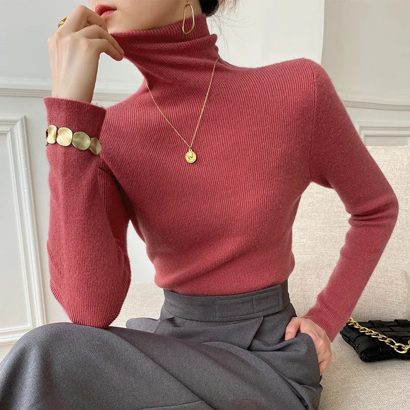 Women��s Turtleneck Sweater Lightweight Slim Fit Design