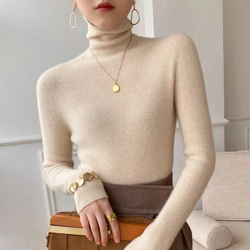 Women��s Turtleneck Sweater Lightweight Slim Fit Design