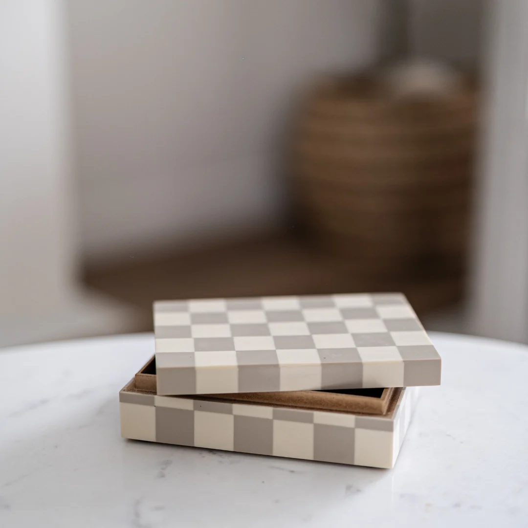 Mini Checkered Resin Box