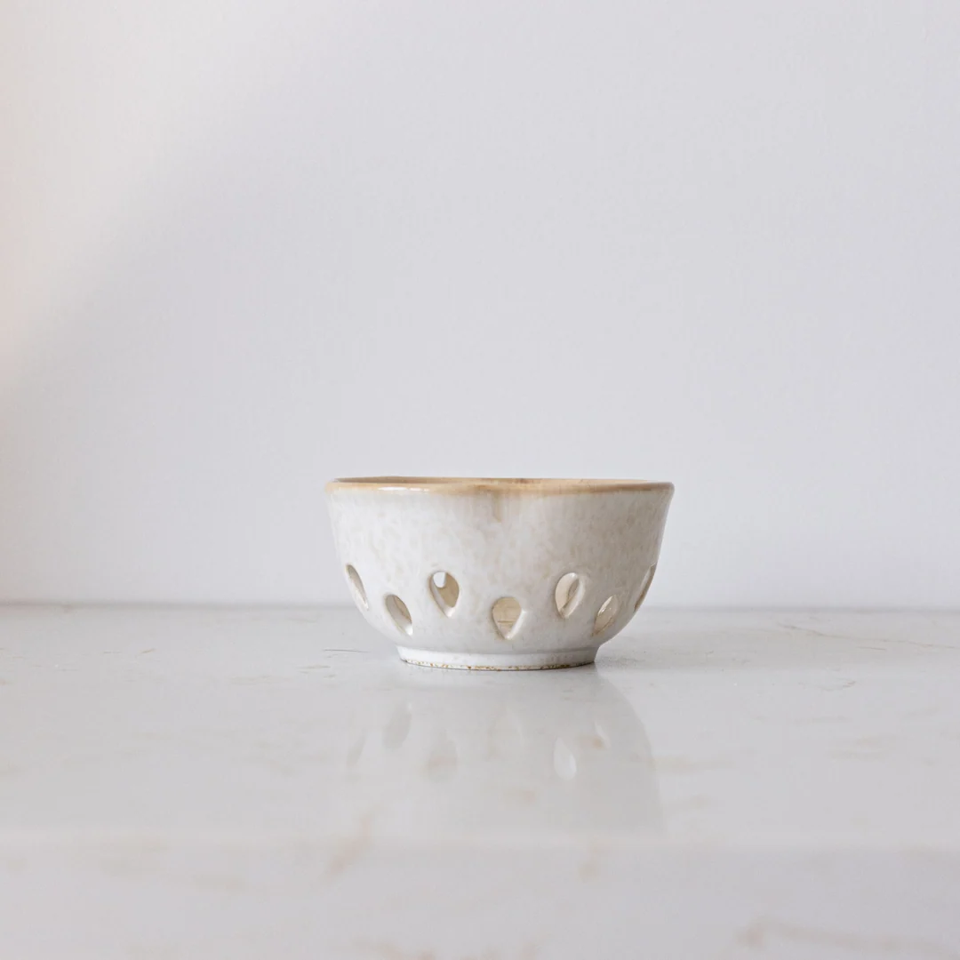 Ceramic Berry Bowl