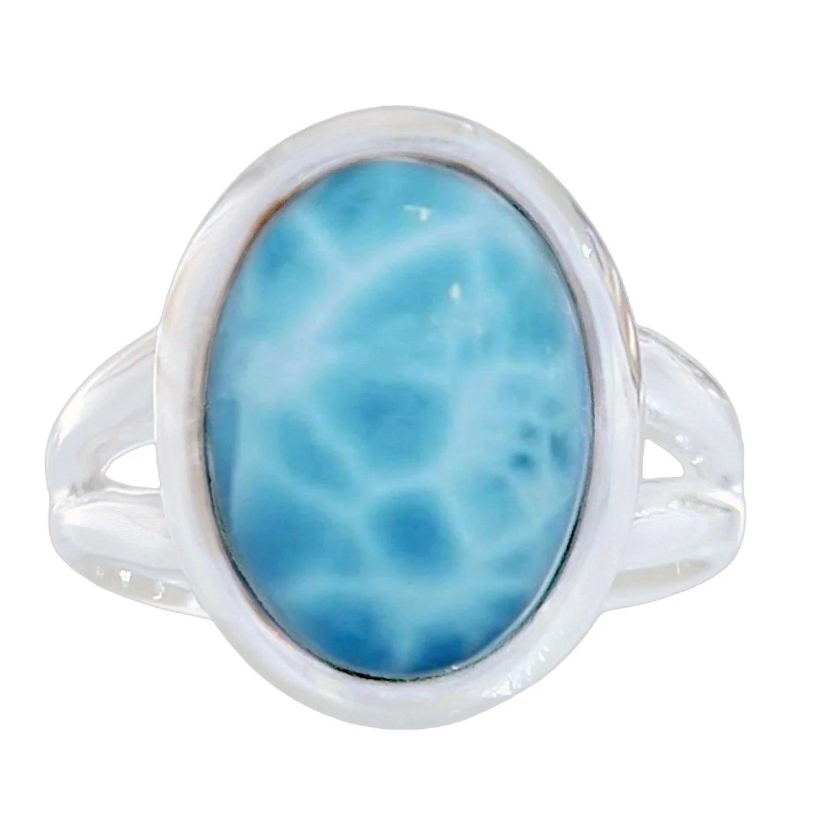 Laihas Classic Chic Oval Larimar Ring
