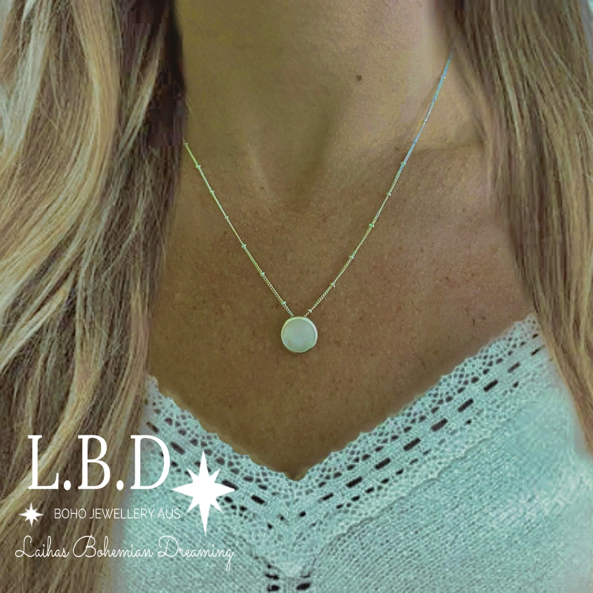 Laihas Round Boho Mother Of Pearl Necklace