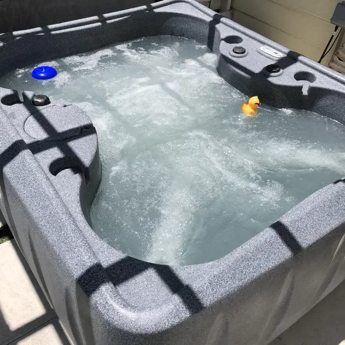 Aquarest Spas, Powered By Jacuzzi庐 Pumps 4 - Person 12 - Jet Rectangular Plug And Play Hot Tub