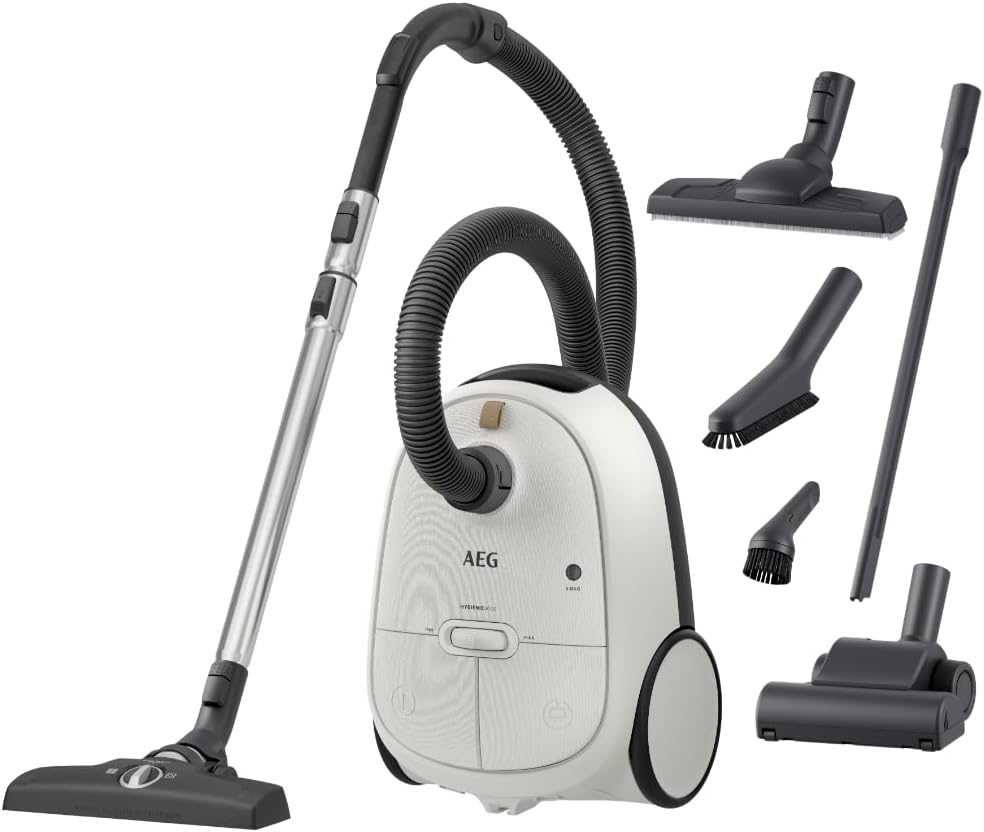 AEG CLEAN 6000 AB61C2DB Staubsauger mit Beutel / hohe Saugleistung / inkl. Polsterdüse / 50 % Recyclingkunststoff / ideal für Haustierbesitzer / Reinigen von Polstern / 12 m Kabel / 750 W / Blau