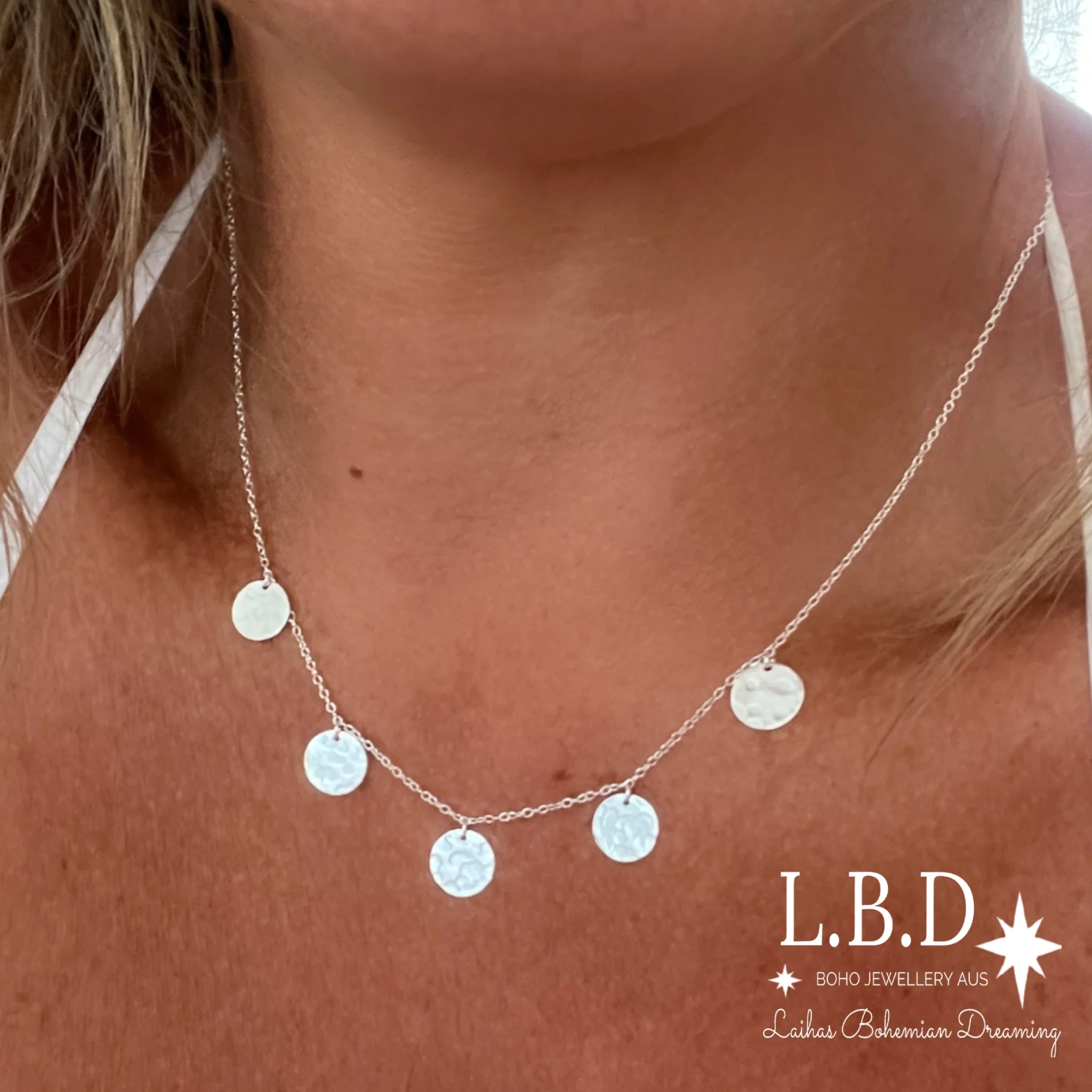 Laihas Round Hammered Disk Sterling Silver Necklace