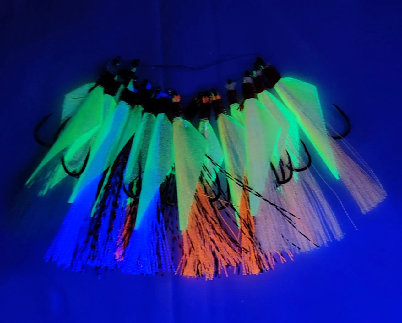 16 X Assorted Colours Luminous DIY Whiting Bream Long Shank(6#) Flasher Rigs