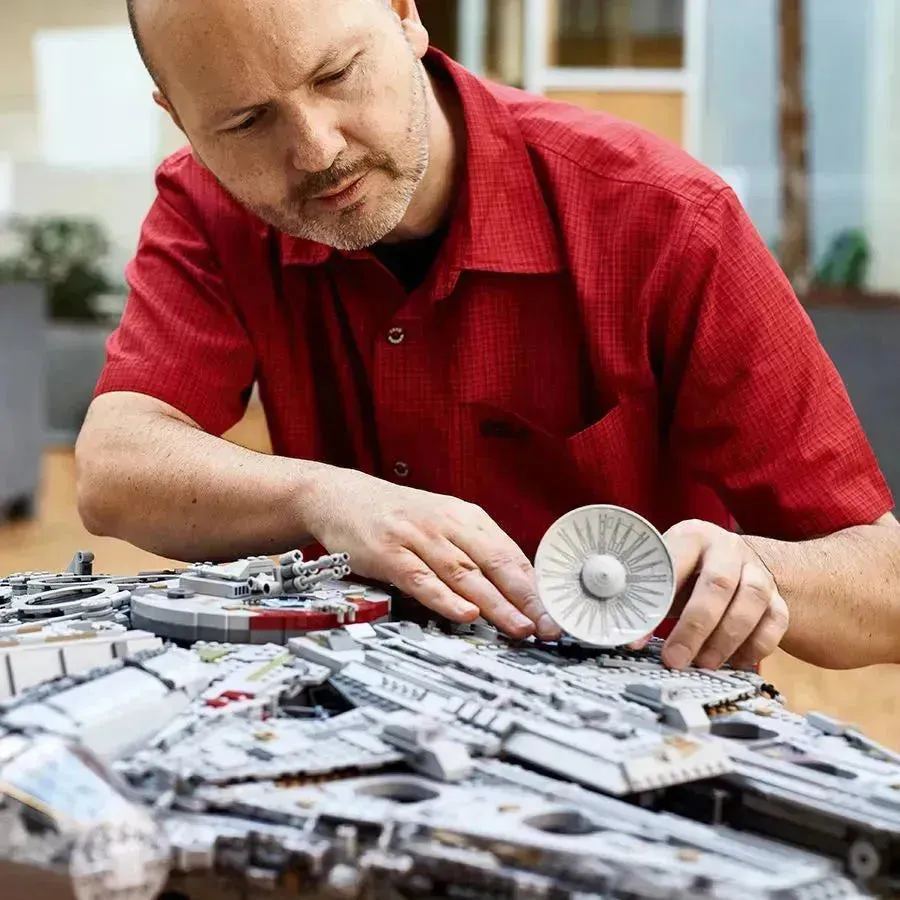 LEGO Star Wars Millennium Falcon 75192 - Modellone da Collezione