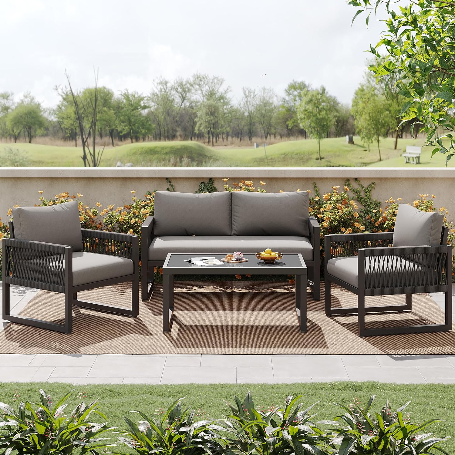 Merax Garten-Lounge-Set 4 Sitz – Seilgeflecht Sitzgruppe mit verzinktem Eisenrahmen, wetterfest, Loungesessel mit Sitz- & Rückenkissen, verstellbaren Füßen, Couchtisch mit Glasplatte, Grau
