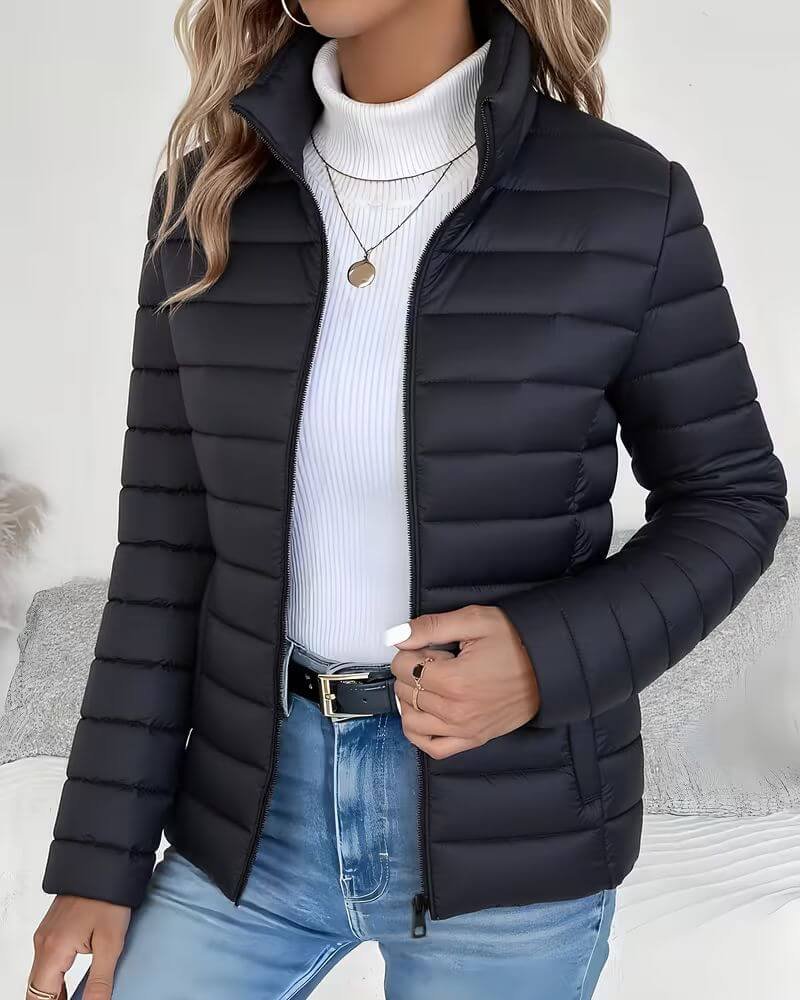 Women��s Lightweight Quilted Puffer Jacket with Stand Collar