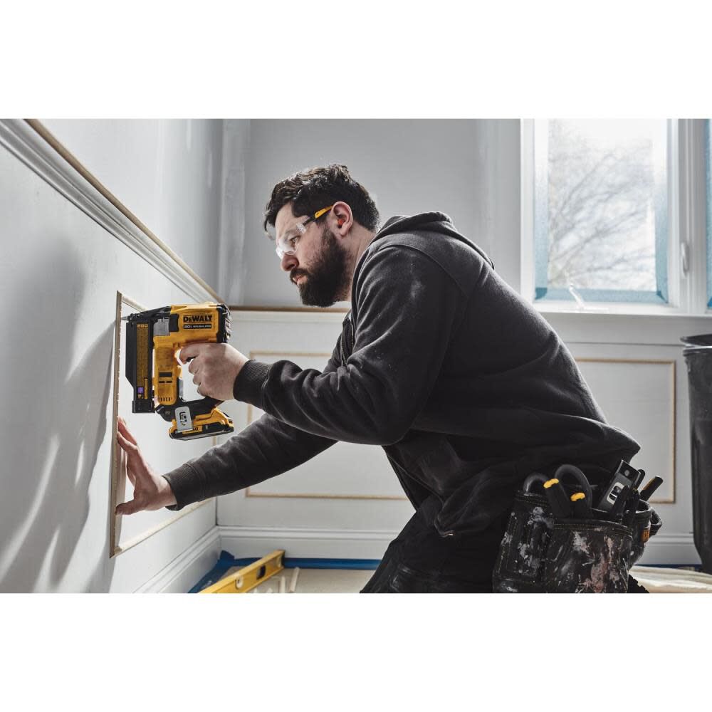 ATOMIC Compact Series 20V MAX Pin Nailer 23 Gauge Kit DCN623D1 from