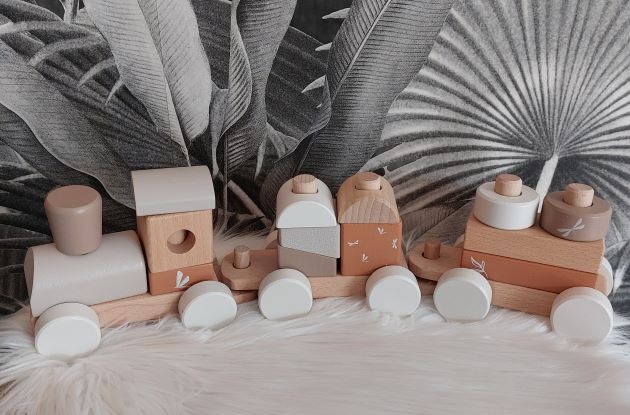 ''Label Label'' houten blokkentrein nougat (met naam)